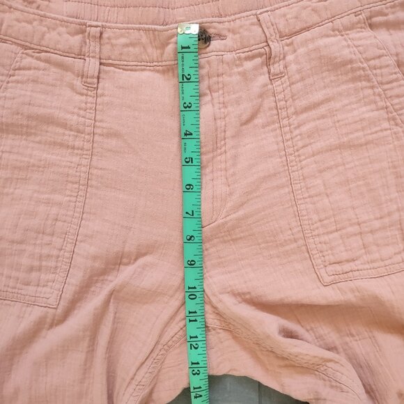 Old Navy High-Waisted Slouchy Cropped Tapered Workwear Pants - 10 - Picture 9 of 10